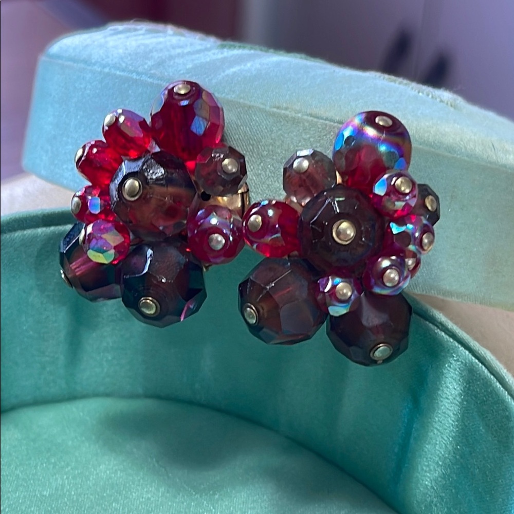 Hattie Carnegie Glass Bead Cluster Purple Pink AB Clip-on Earrings